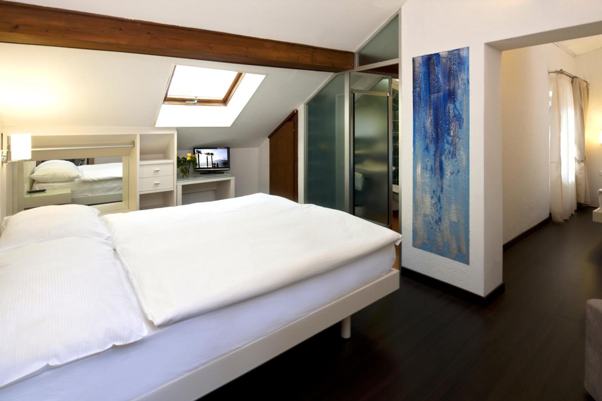 Hotel America โลการ์โน ภายนอก รูปภาพ