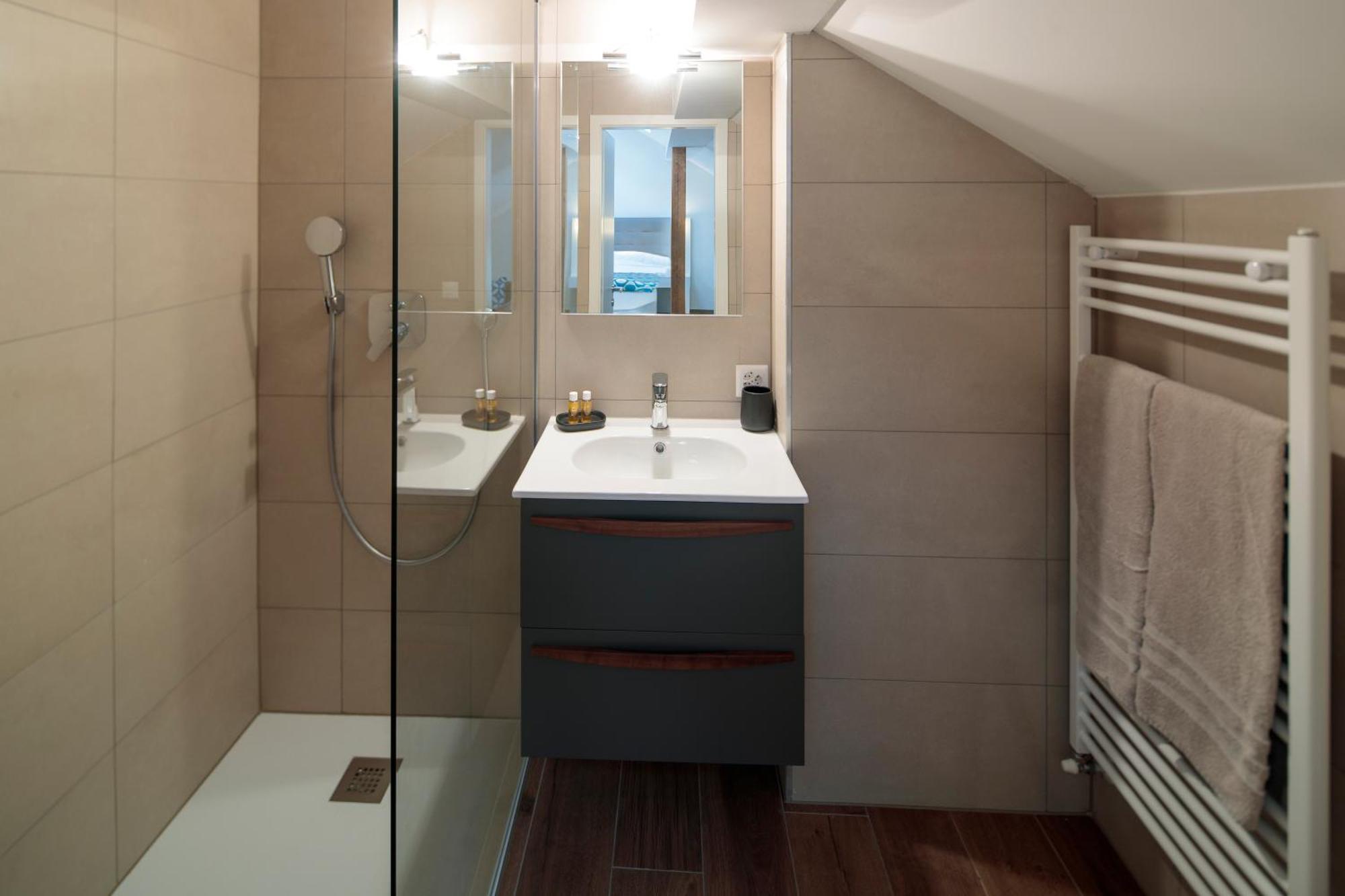 Hotel America โลการ์โน ภายนอก รูปภาพ