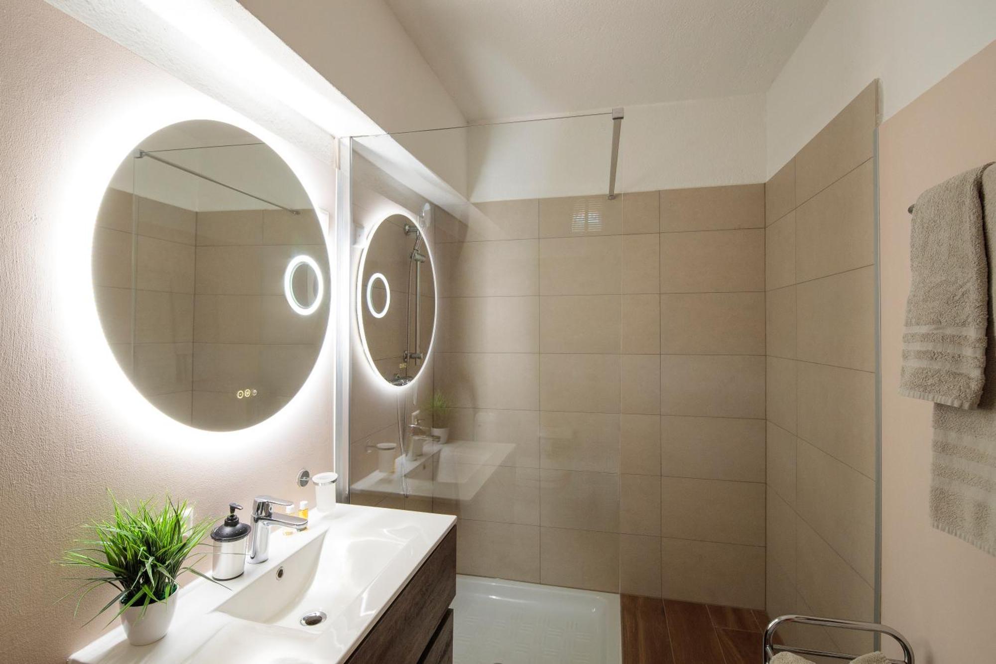 Hotel America โลการ์โน ภายนอก รูปภาพ