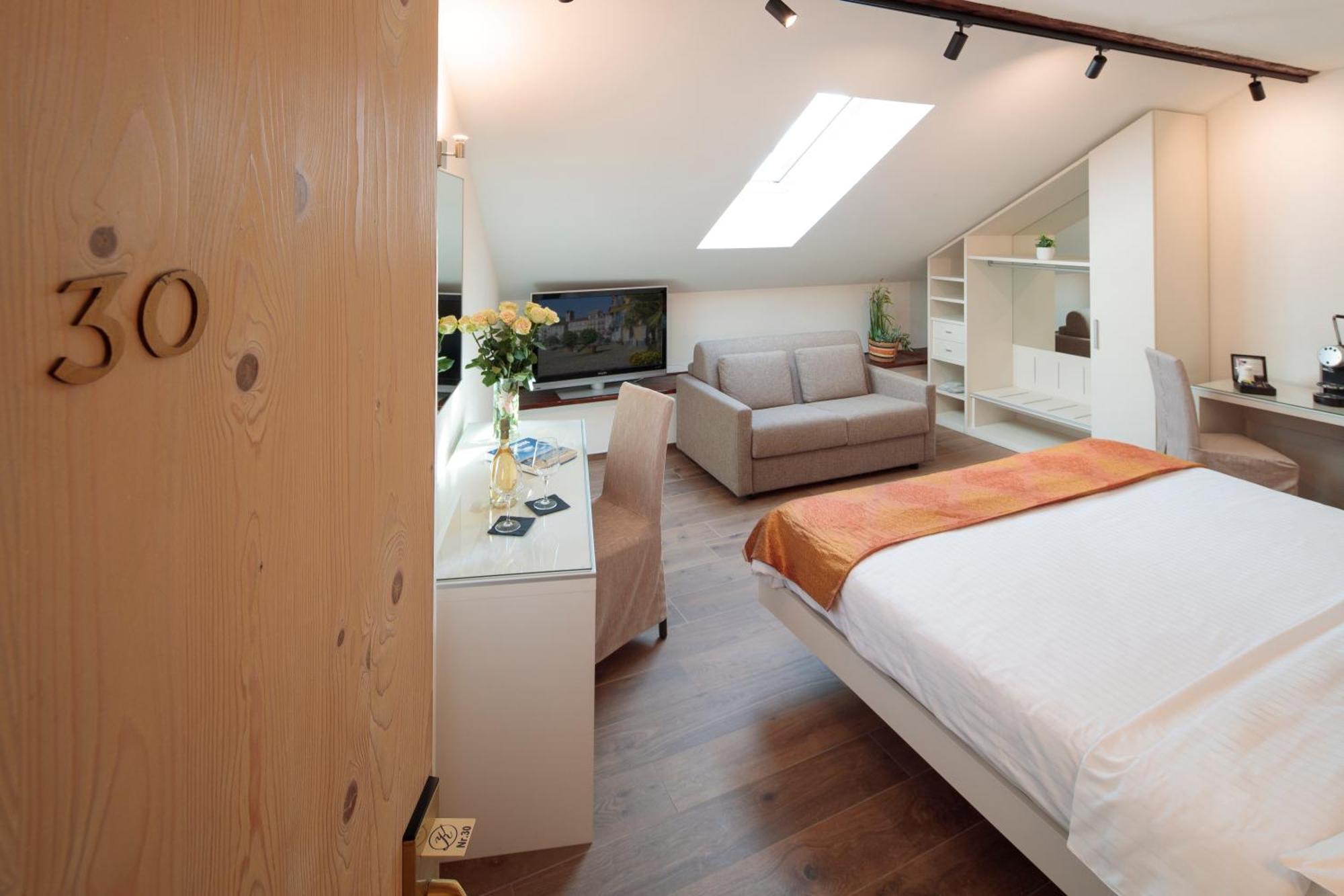 Hotel America โลการ์โน ภายนอก รูปภาพ