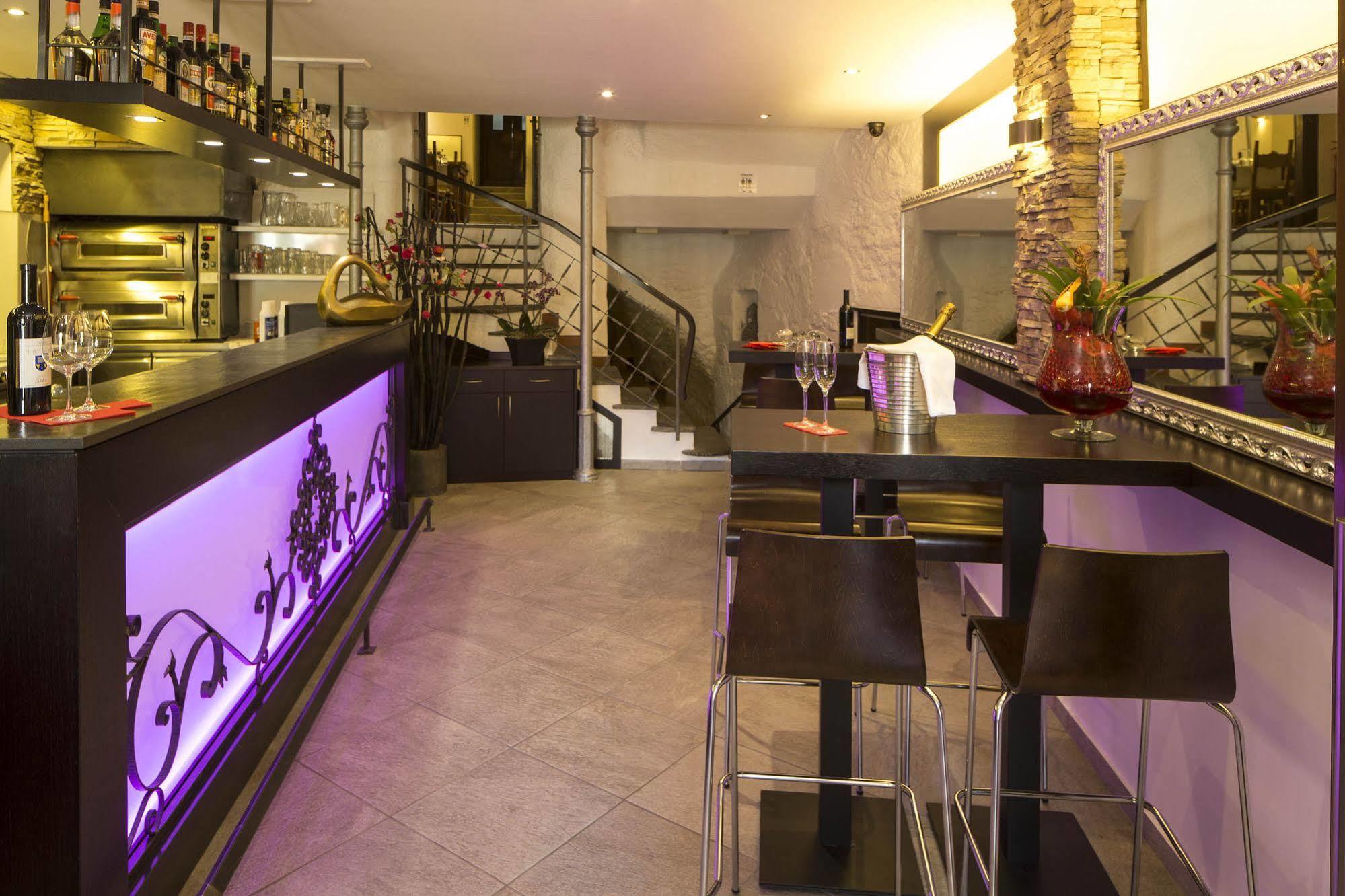 Hotel America โลการ์โน ภายนอก รูปภาพ